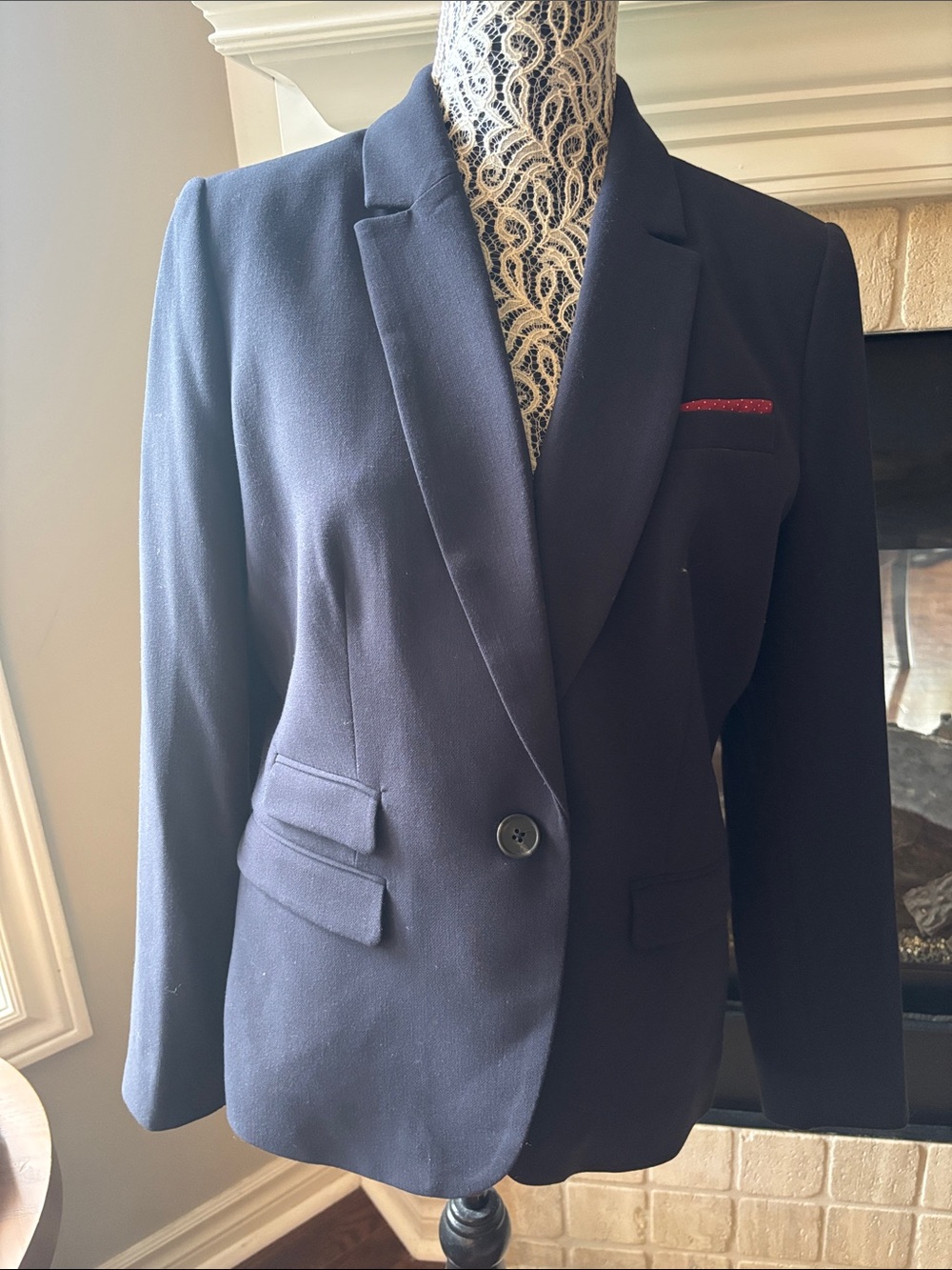 Jacob Navy Single-Button Women's Blazer with Notch Lapel